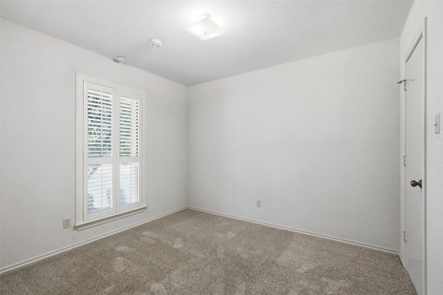 2001 Espinosa Drive, Carrollton, TX 75010