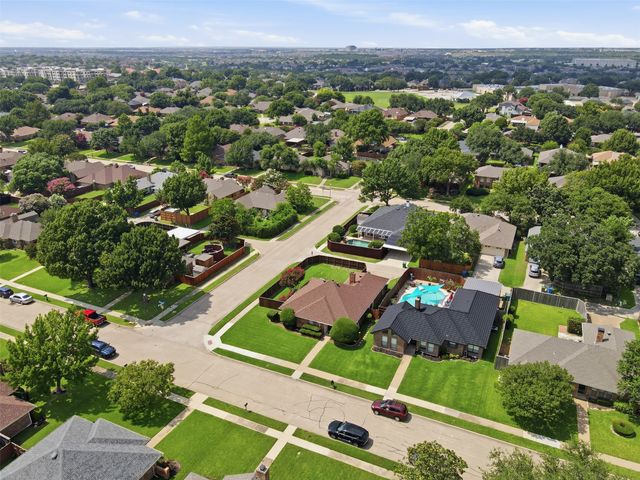 2001 Espinosa Drive, Carrollton, TX 75010