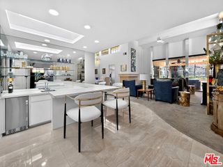 3081 Regency Drive, Palm Springs, CA 92264