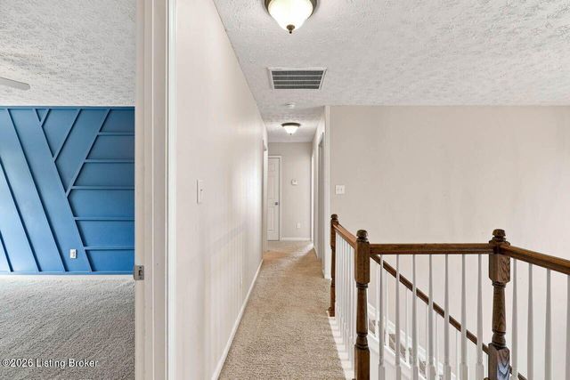 11421 Top Walnut Loop, Louisville, KY 40229