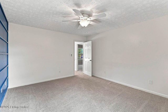 11421 Top Walnut Loop, Louisville, KY 40229