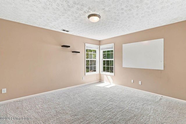 11421 Top Walnut Loop, Louisville, KY 40229