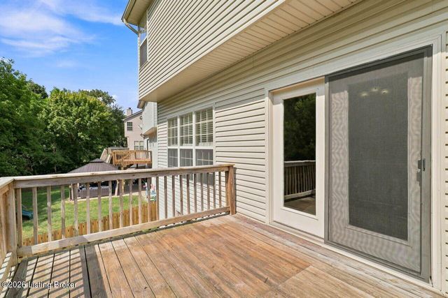 11421 Top Walnut Loop, Louisville, KY 40229