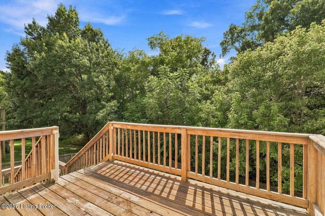 11421 Top Walnut Loop, Louisville, KY 40229