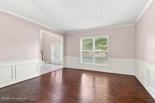 11421 Top Walnut Loop, Louisville, KY 40229