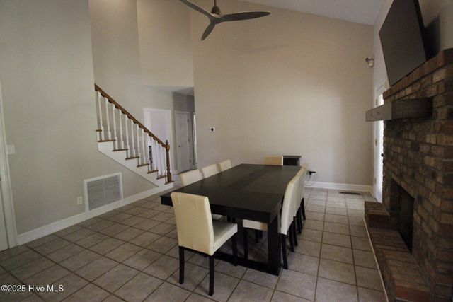 102 S Country Club Drive, Kenansville, NC 28349