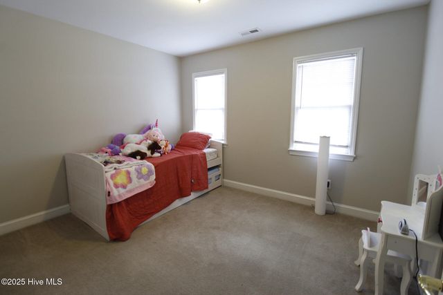 102 S Country Club Drive, Kenansville, NC 28349