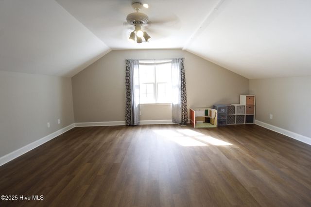 102 S Country Club Drive, Kenansville, NC 28349