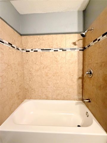 9100 Dodson Street 19, Houston, TX 77093