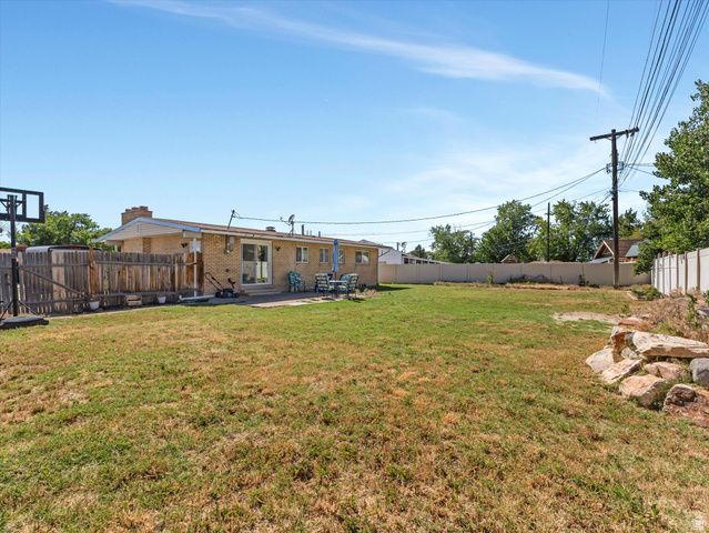 396 W 1130 N, Sunset, UT 84015