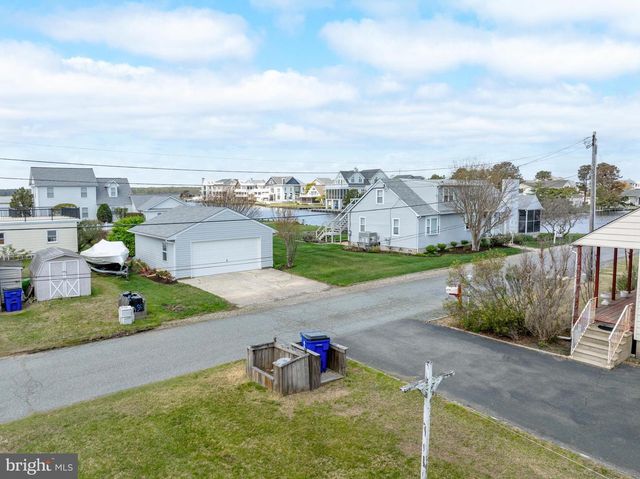39896 ASSAWOMAN ST, Bethany Beach, DE 19930