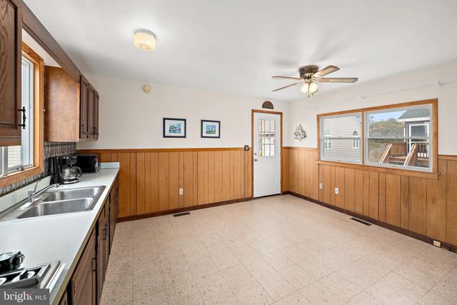 39896 ASSAWOMAN ST, Bethany Beach, DE 19930