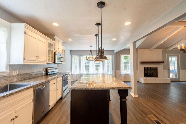 103 Chippewa Drive, Searcy, AR 72143