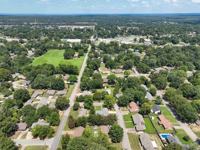 103 Chippewa Drive, Searcy, AR 72143