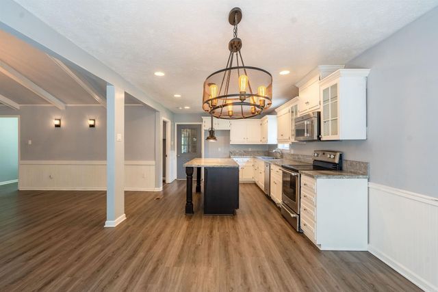 103 Chippewa Drive, Searcy, AR 72143