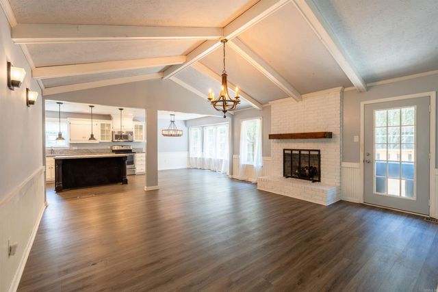 103 Chippewa Drive, Searcy, AR 72143