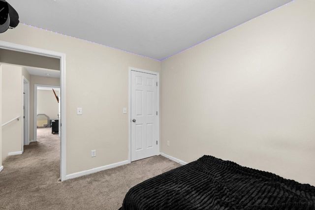 705 8th Street NW, Minot, ND 58703