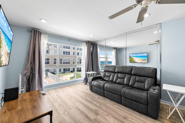 3851 N OCEAN Boulevard 202, Gulf Stream, FL 33483