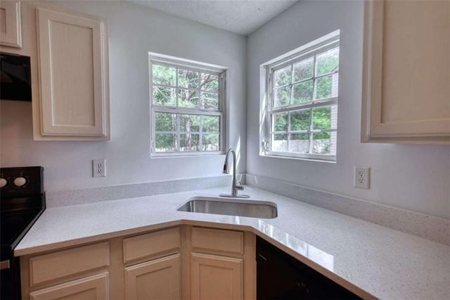 5185 Tew Lane SW, Covington, GA 30014