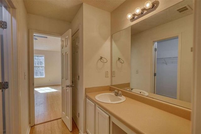 5185 Tew Lane SW, Covington, GA 30014