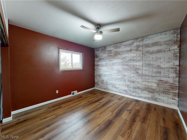 14801 Larkfield Drive, Brook Park, OH 44142