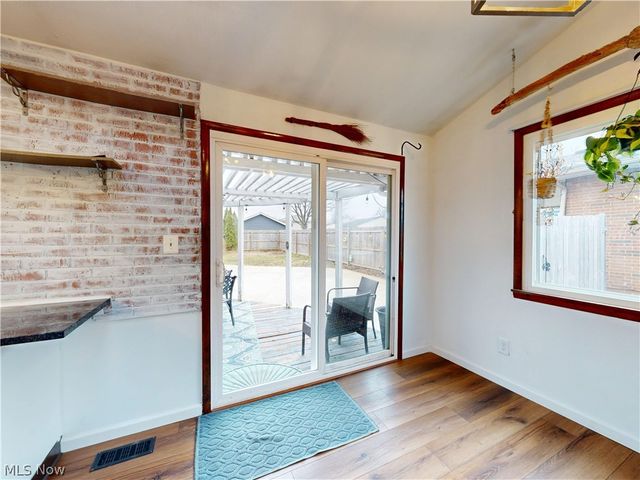 14801 Larkfield Drive, Brook Park, OH 44142