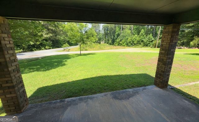 484 Riverside Road, Tallapoosa, GA 30176
