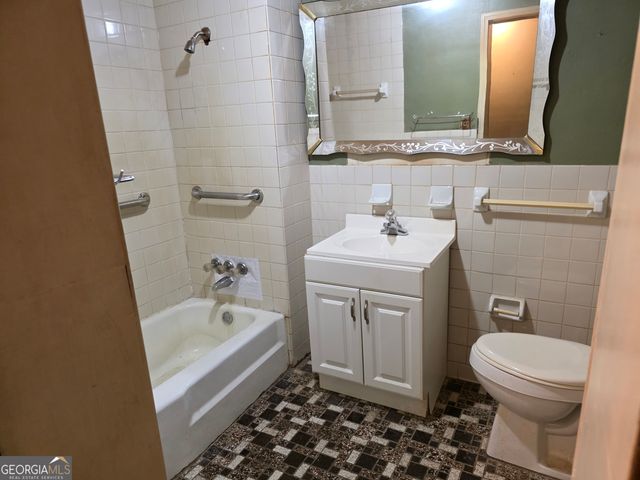 484 Riverside Road, Tallapoosa, GA 30176