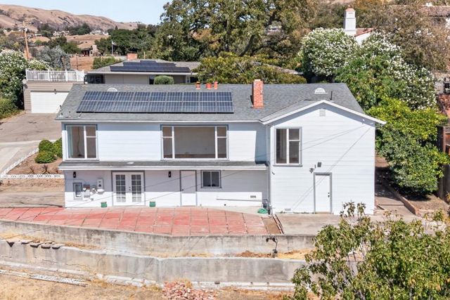 10831 Ridgeview Way, San Jose, CA 95127