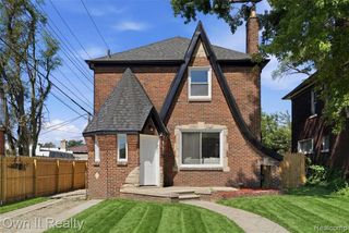 17127 Santa Barbara Drive, Detroit, MI 48221