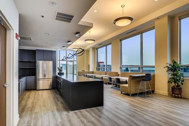 1841 S Calumet Avenue 1702, Chicago, IL 60616