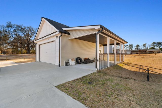 3763 Bakers Chapel Rd., Aynor, SC 29511