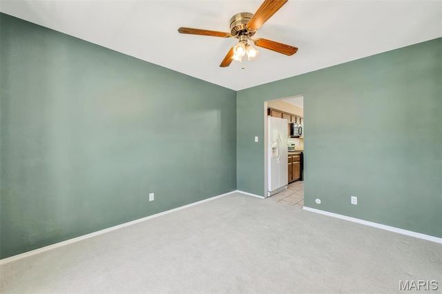 4863 Vermilion Drive, St Louis, MO 63128