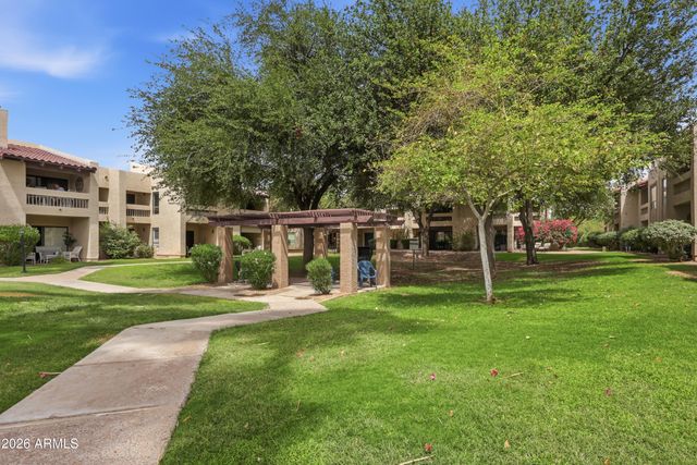 8651 E ROYAL PALM Road 133, Scottsdale, AZ 85258
