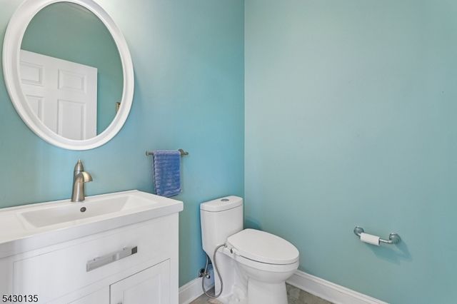 384 Bennetts Ln, Franklin Twp., NJ 08873