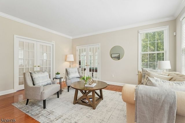 384 Bennetts Ln, Franklin Twp., NJ 08873