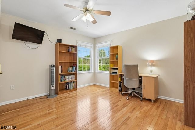 384 Bennetts Ln, Franklin Twp., NJ 08873
