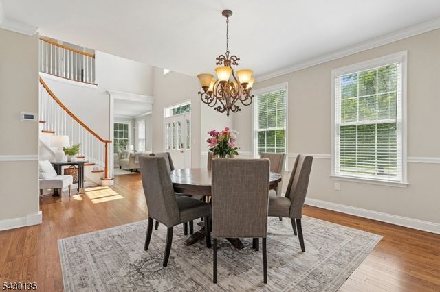 384 Bennetts Ln, Franklin Twp., NJ 08873