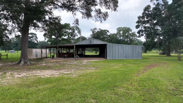 100 E Hill Ranch Lane, New Waverly, TX 77358