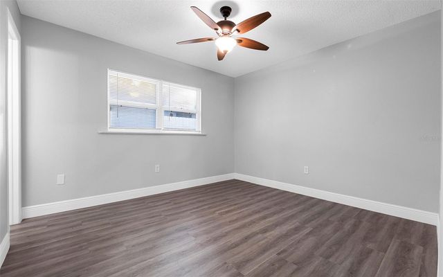 913 YORK DRIVE, Brandon, FL 33510