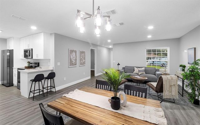 913 YORK DRIVE, Brandon, FL 33510