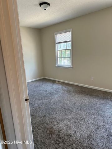 120 Concord Drive C, Greenville, NC 27834