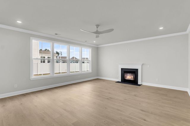 724 Maynard Lane, Summerville, SC 29486