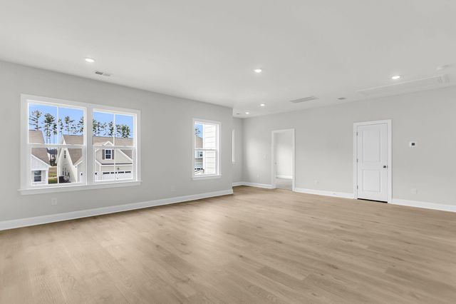 724 Maynard Lane, Summerville, SC 29486