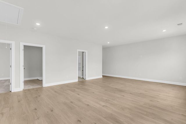 724 Maynard Lane, Summerville, SC 29486