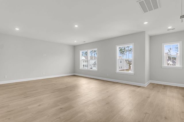 724 Maynard Lane, Summerville, SC 29486