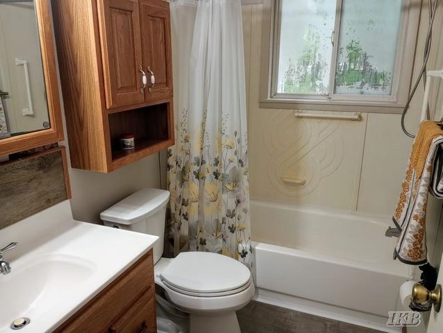 4656 Lancelot Court, Gladwin, MI 48624