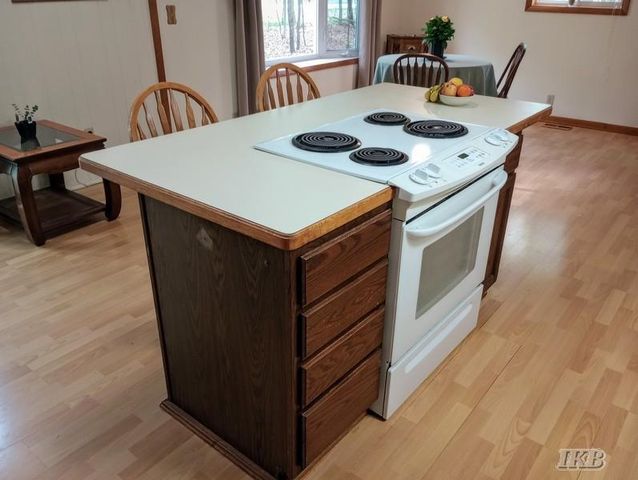 4656 Lancelot Court, Gladwin, MI 48624