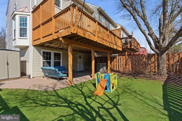 46550 BROADSPEAR TER, Sterling, VA 20165