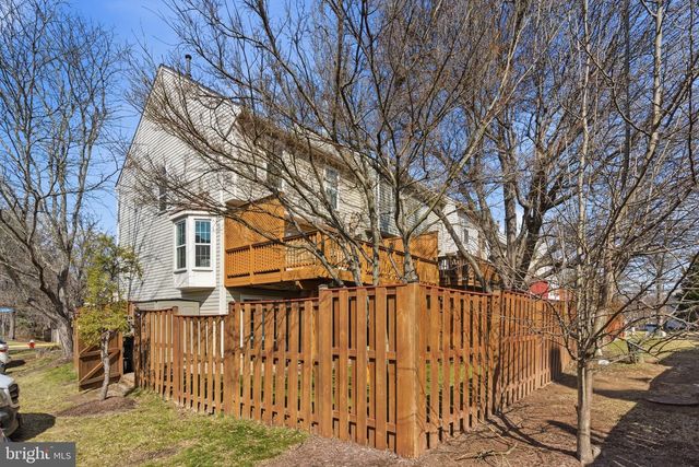 46550 BROADSPEAR TER, Sterling, VA 20165